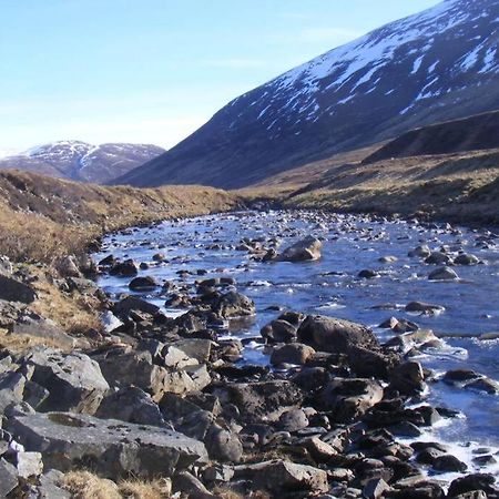 Glas Doire Lodge, Glen Roy Nature Reserve Roybridge Exterior foto