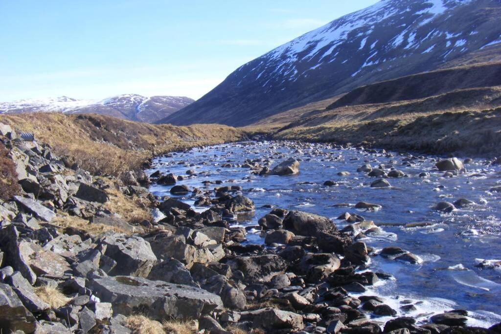 Glas Doire Lodge, Glen Roy Nature Reserve Roybridge Exterior foto