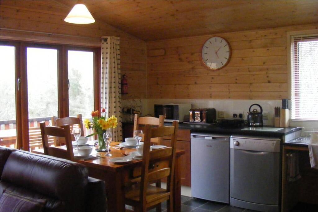Glas Doire Lodge, Glen Roy Nature Reserve Roybridge Exterior foto