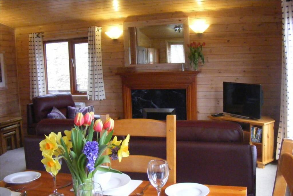 Glas Doire Lodge, Glen Roy Nature Reserve Roybridge Exterior foto